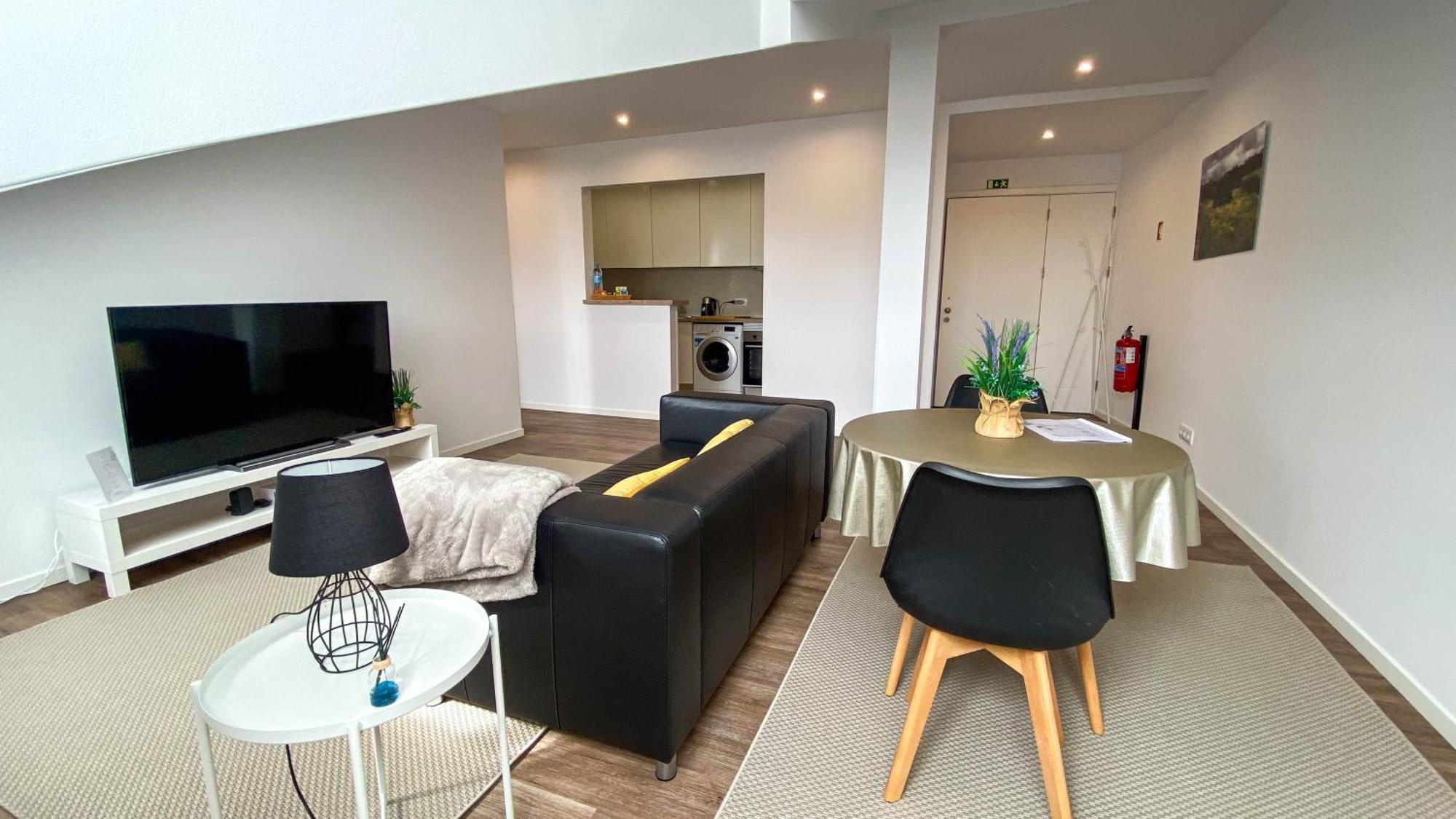 Sao Miguel Charming House By Lfc Apts Ponta Delgada Exteriör bild